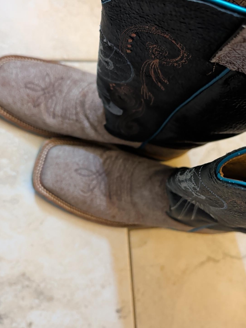 Justin Boots Women’s Black & Taupe Embroidered Western Boot with Turquoise Trim - Picture 6 of 6